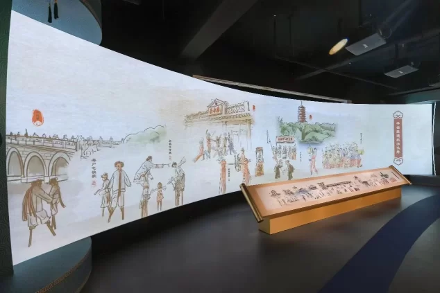 与AI机器人智能对话 体验非遗版“清明上河图”——丰台区非物质文化遗产展示体验中心正式揭幕(图5) 与AI机器人智能对话 体验非遗版“清明上河图”——丰台区非物质文化遗产展示体验中心正式揭幕(图5)