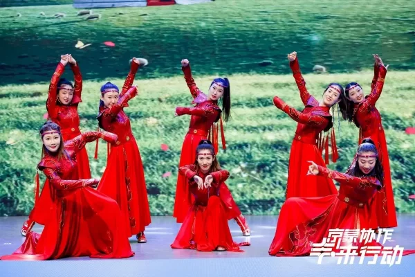 扎赉特旗农文旅研学项目推介大会在北京丰台区举办(图2) 扎赉特旗农文旅研学项目推介大会在北京丰台区举办(图2)