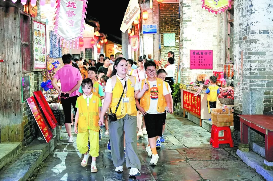 “夏游广西”尽展精彩——出新 出彩 出圈(图2) “夏游广西”尽展精彩——出新 出彩 出圈(图2)