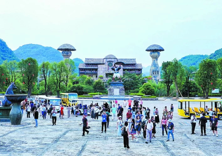 “夏游广西”尽展精彩——出新 出彩 出圈(图3) “夏游广西”尽展精彩——出新 出彩 出圈(图3)