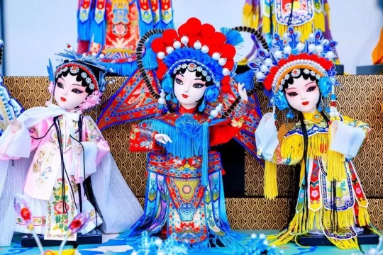 享国潮趣味假期!来Hi Fashion移动驿站·中华世纪坛传统工艺振兴展(图2) 享国潮趣味假期!来Hi Fashion移动驿站·中华世纪坛传统工艺振兴展(图2)