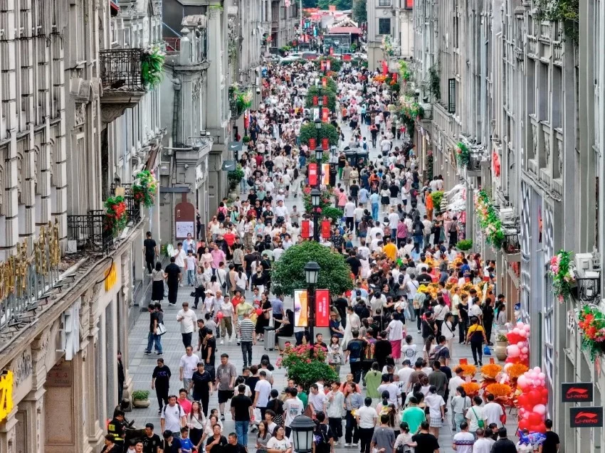 温州:文艺“景观”点亮城市更新,创新利用公共文化空间成效卓著(图3) 温州:文艺“景观”点亮城市更新,创新利用公共文化空间成效卓著(图3)