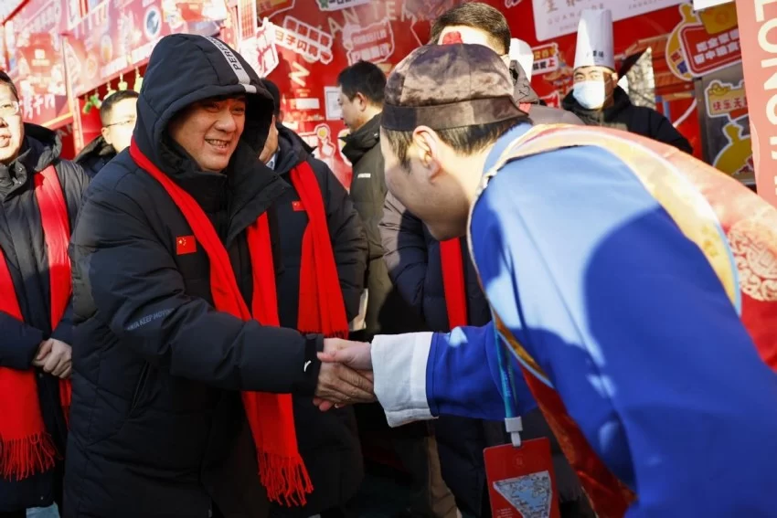 第三十七届地坛、第三十九届龙潭春节文化庙会正式开幕：守正创新，引领传统年俗新风尚(图10)