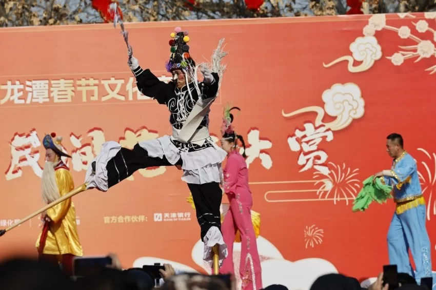 第三十七届地坛、第三十九届龙潭春节文化庙会正式开幕：守正创新，引领传统年俗新风尚(图7)