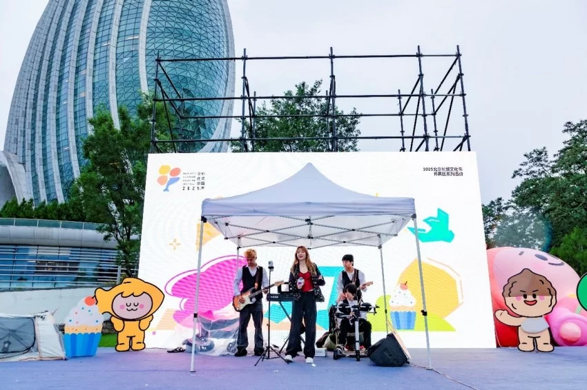 影视IP赋能文旅消费，2025怀柔国潮文化季面包电影市集精彩启幕(图10)