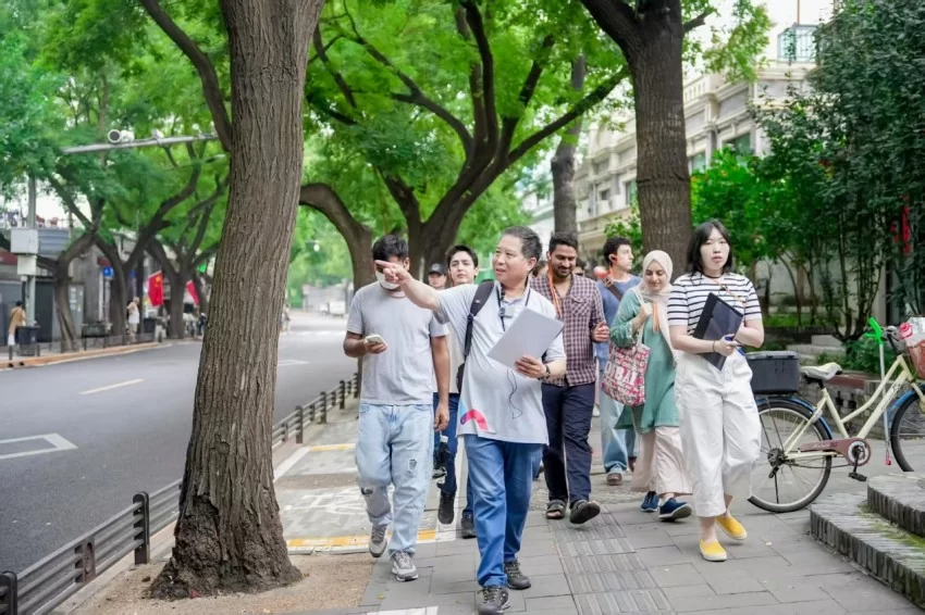 漫步鼓楼西大街，感受京味新活力——2025“打卡鼓西，漫步斜街”文化消费活动线下活动正式启动 