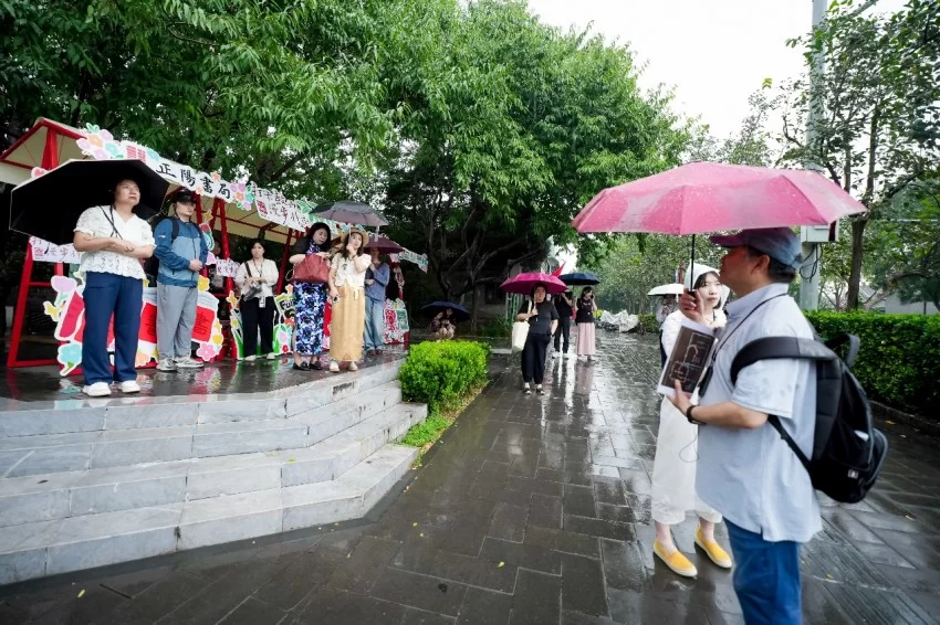 漫步鼓楼西大街，感受京味新活力——2025“打卡鼓西，漫步斜街”文化消费活动线下活动正式启动 (图5)