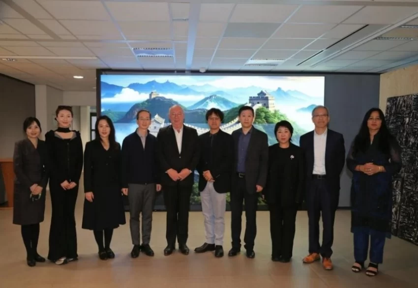 国家艺术基金资助项目——“纸语千年 艺韵华章”中国纸本艺术国际巡展在荷兰海牙举办(图2)