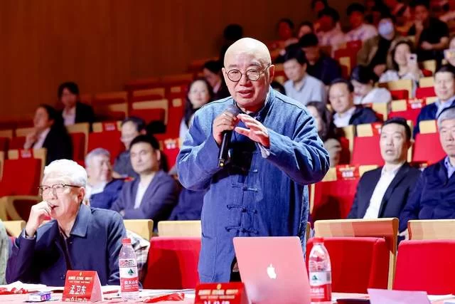 “新质赋能 活力海淀 唱响未来”——2026年“五月的鲜花”海淀职工歌咏比赛圆满落幕(图13) “新质赋能 活力海淀 唱响未来”——2026年“五月的鲜花”海淀职工歌咏比赛圆满落幕(图13)