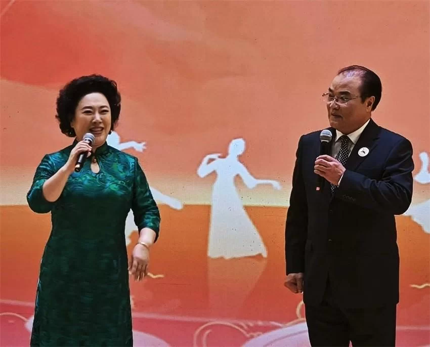 老艺术家文化志愿服务工程首个文化传承办公室在雄安新区揭牌成立(图9) 老艺术家文化志愿服务工程首个文化传承办公室在雄安新区揭牌成立(图9)