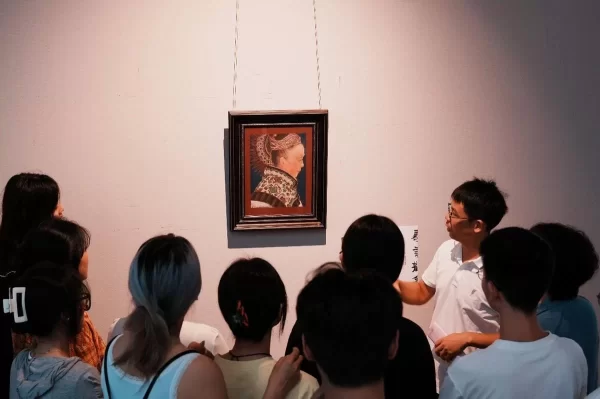 中国材料表现绘画写生与转化研究展在武汉科技大学沁湖美术馆开幕(图10)