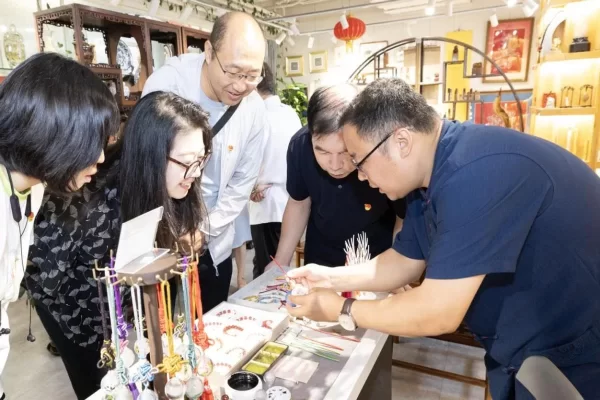 共鉴珍珠之美 共绘文化蓝图——2024北京红桥国际珍珠文化节开幕(图24) 共鉴珍珠之美 共绘文化蓝图——2024北京红桥国际珍珠文化节开幕(图24)