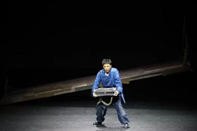 赣南采茶戏《一个人的长征》晋京展演:  展现淳朴劳动人民形象 传承红色信仰力量(图6) 赣南采茶戏《一个人的长征》晋京展演:  展现淳朴劳动人民形象 传承红色信仰力量(图6)