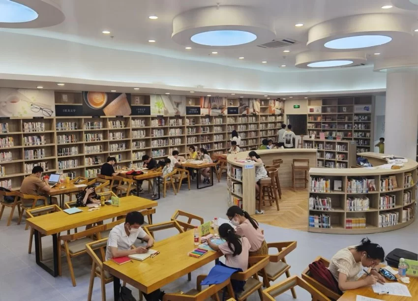 百廿嘉图 芬芳禾城——嘉兴市图书馆建馆120周年暨《嘉兴市图书馆史》新书发布(图3) 百廿嘉图 芬芳禾城——嘉兴市图书馆建馆120周年暨《嘉兴市图书馆史》新书发布(图3)