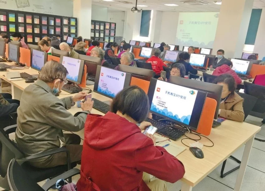 百廿嘉图 芬芳禾城——嘉兴市图书馆建馆120周年暨《嘉兴市图书馆史》新书发布(图5) 百廿嘉图 芬芳禾城——嘉兴市图书馆建馆120周年暨《嘉兴市图书馆史》新书发布(图5)