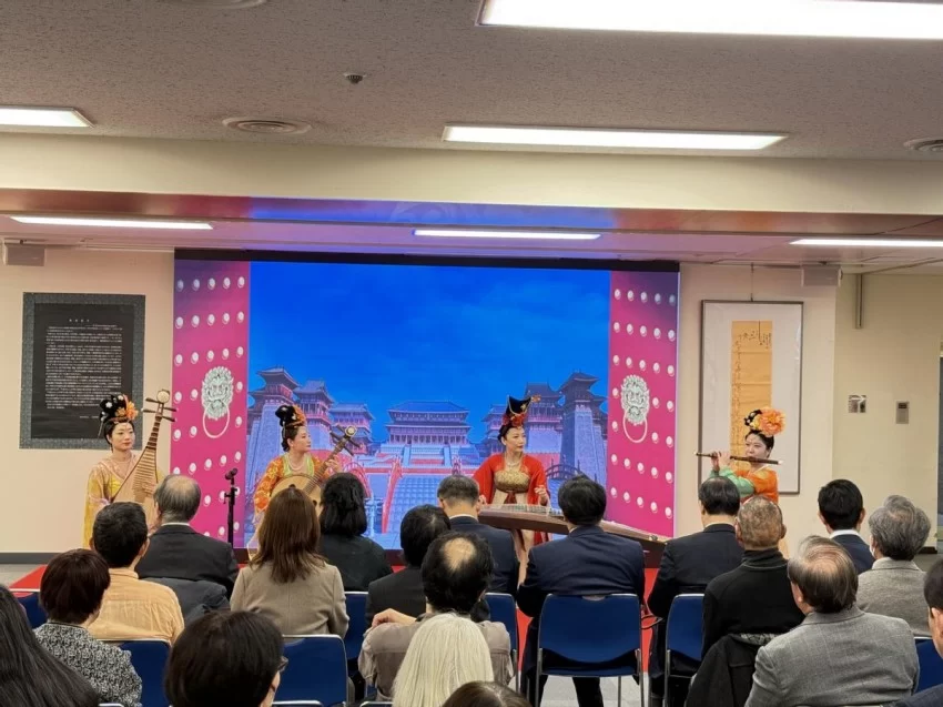 仿唐乐舞在东京奏响中日文化交流新乐章(图2) 仿唐乐舞在东京奏响中日文化交流新乐章(图2)