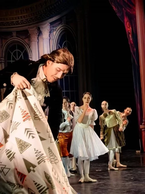 中俄文化年压轴之作:俄罗斯经典芭蕾舞剧《胡桃夹子》亮相中华世纪坛剧场(图5) 中俄文化年压轴之作:俄罗斯经典芭蕾舞剧《胡桃夹子》亮相中华世纪坛剧场(图5)