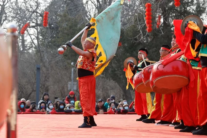 2025年龙潭庙会:冰雪体育燃激情,点亮新春新活力(图4) 2025年龙潭庙会:冰雪体育燃激情,点亮新春新活力(图4)