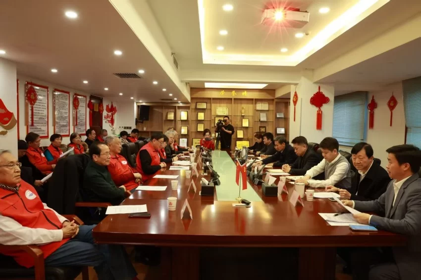 “夕阳护盾-老年维权关爱行动”正式启动：为老年人维权撑起法治蓝天(图2)