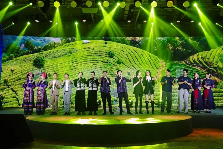 双生之美,理想之城——第十九届墨江北回归线国际双胞胎节正式启动(图17) 双生之美,理想之城——第十九届墨江北回归线国际双胞胎节正式启动(图17)