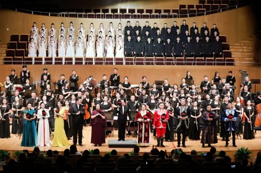 共建“丝路IP” 大型民族管弦乐《丝路之声》上海站圆满落幕(图6)